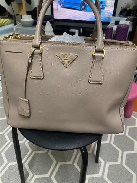 bn2274 prada pink|Review: Prada Saffiano Medium Double Zip Top.